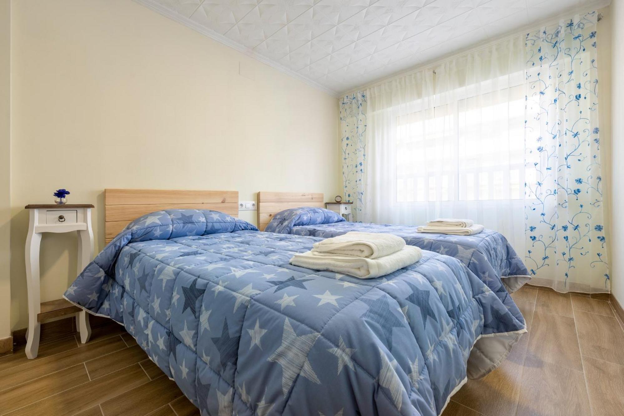 Hauzify I Apartament Van Gogh Salou Exterior foto